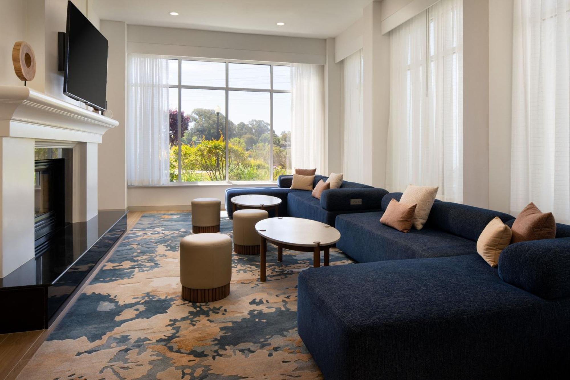 Courtyard San Francisco Airport Burlingame Hotel Exterior foto